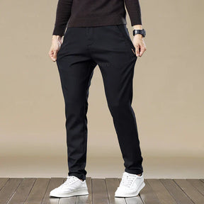 Calça Chino Masculina em Sarja